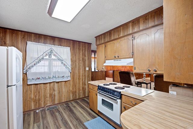 21685 State Highway 154, Dardanelle, AR 72834