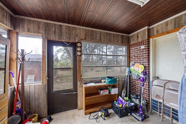 21685 State Highway 154, Dardanelle, AR 72834