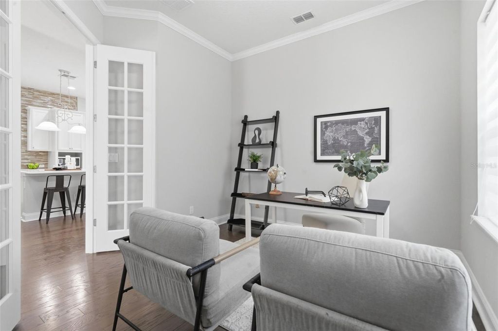 Image 15 of property listing at 13856 ELIOT AVENUE, Orlando, FL 32827