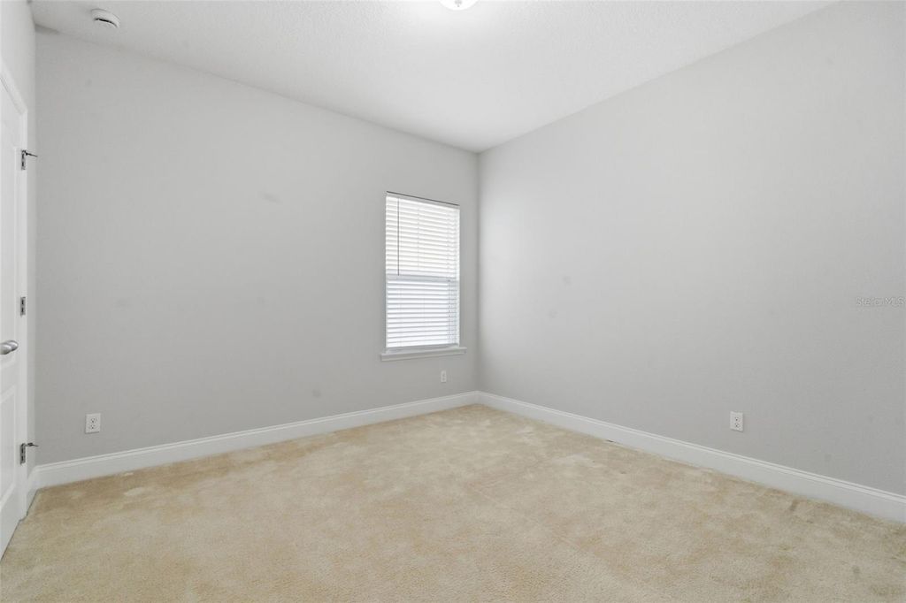 Image 27 of property listing at 13856 ELIOT AVENUE, Orlando, FL 32827