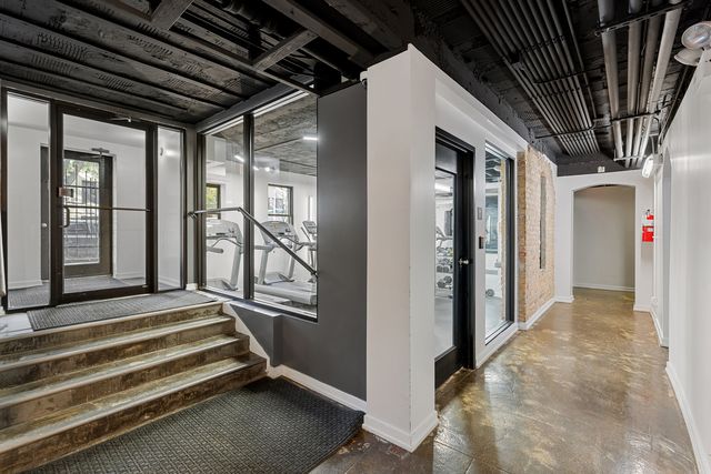 4875 N Magnolia Avenue 214, Chicago, IL 60640