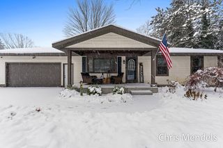 14506 Lincoln Street, Grand Haven, MI 49417
