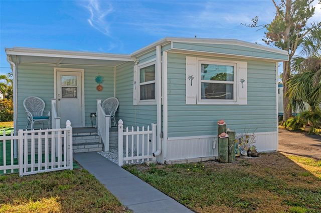 6580 SEMINOLE BOULEVARD 537, Seminole, FL 33772