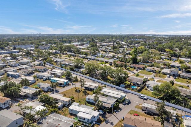 6580 SEMINOLE BOULEVARD 537, Seminole, FL 33772