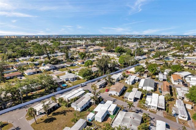 6580 SEMINOLE BOULEVARD 537, Seminole, FL 33772