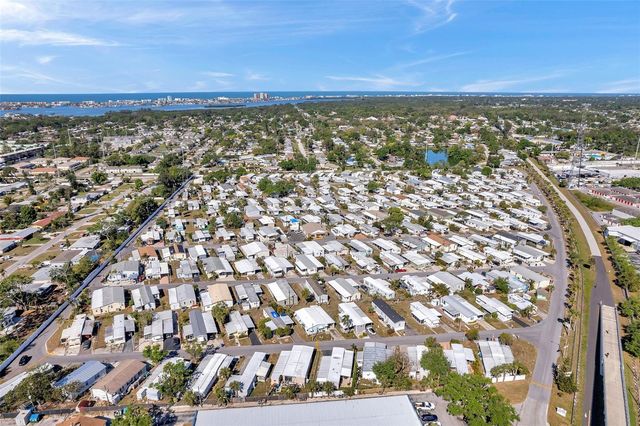 6580 SEMINOLE BOULEVARD 537, Seminole, FL 33772