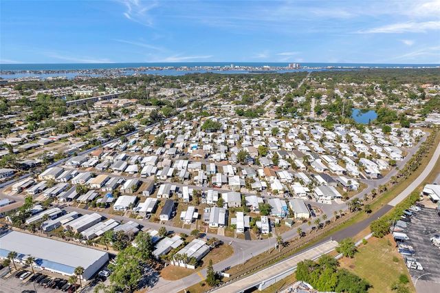 6580 SEMINOLE BOULEVARD 537, Seminole, FL 33772