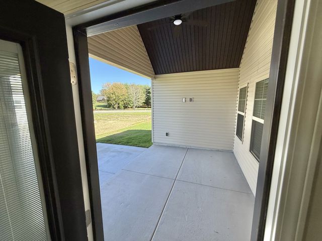 25 Ellie Jan Way, Manchester, TN 37355