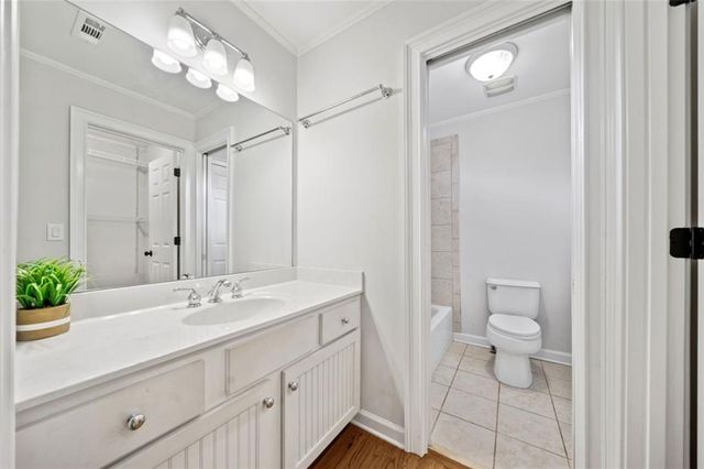 1230 New Britain Drive SW, Atlanta, GA 30331