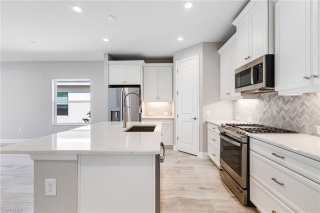 17812 Summerland Key CT, Fort Myers, FL 33908