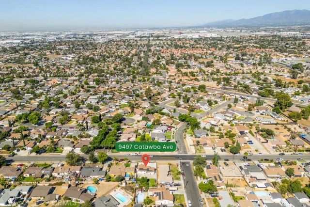 9497 Catawba Ave, Fontana, CA 92335