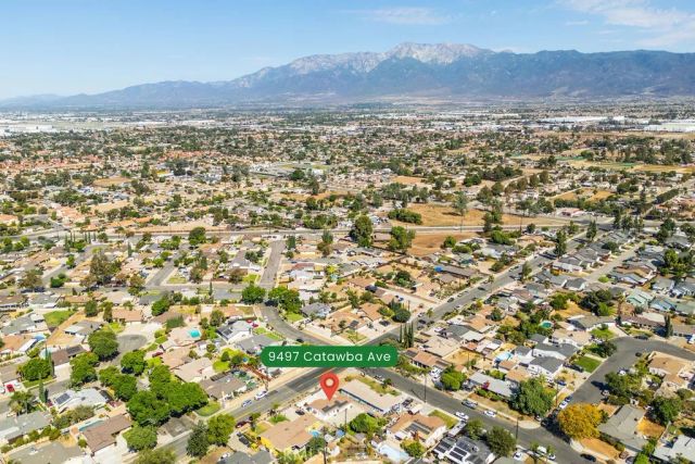 9497 Catawba Ave, Fontana, CA 92335