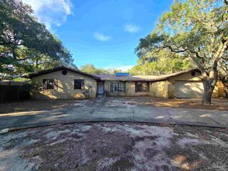 4346 Hickory Shores Blvd, Gulf Breeze, FL 32563