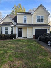 6 Creekside CT # 37, Portsmouth, VA 23703