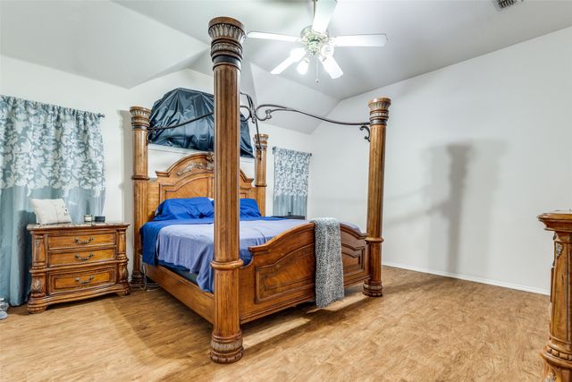 10403 Stone Falls Lane, Frisco, TX 75035