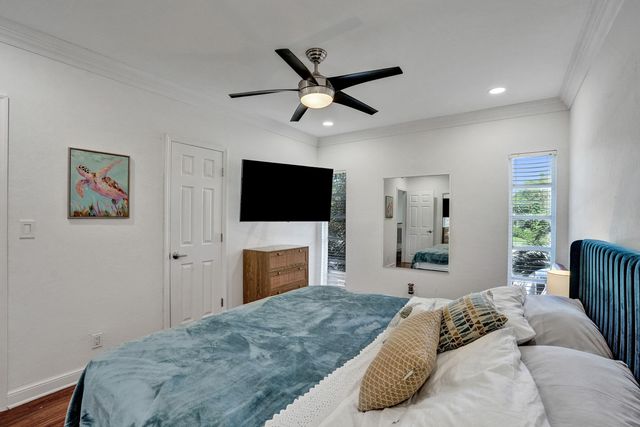 4799 NW 9TH Avenue, Deerfield Beach, FL 33064