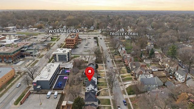 39 W 70th Terrace, Kansas City, MO 64113