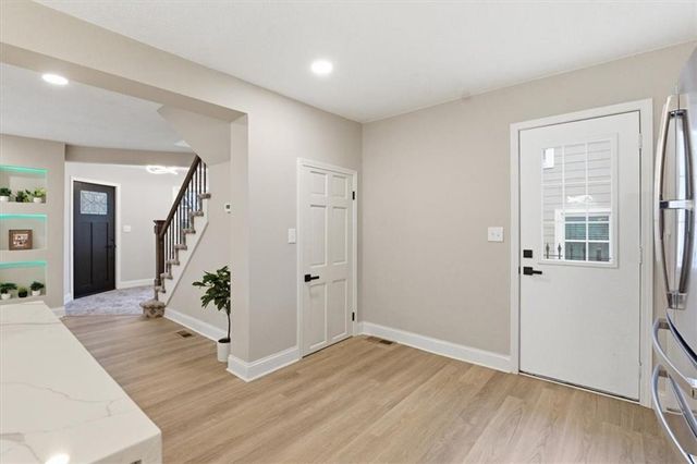 39 W 70th Terrace, Kansas City, MO 64113