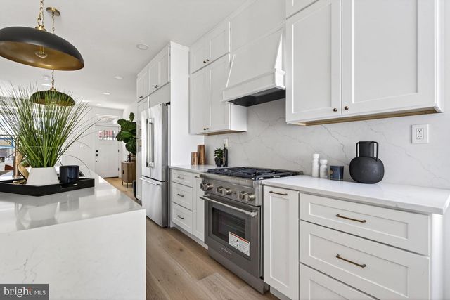 609 HARVARD ST NW, Washington, DC 20001