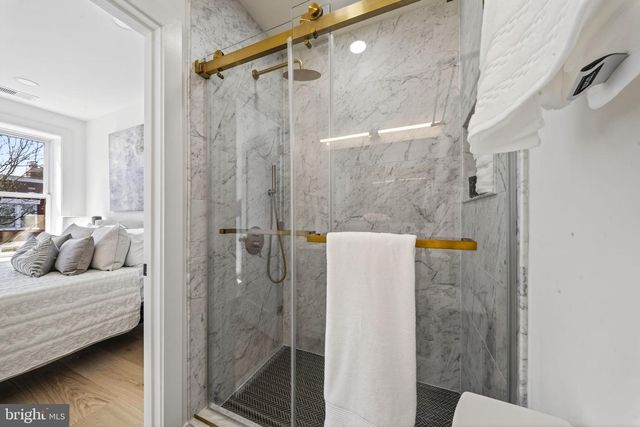 609 HARVARD ST NW, Washington, DC 20001