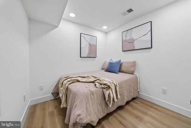 609 HARVARD ST NW, Washington, DC 20001