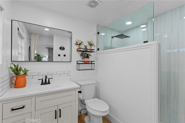 225 S Feldner, Orange, CA 92868