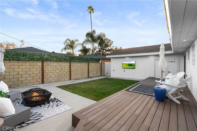 225 S Feldner, Orange, CA 92868