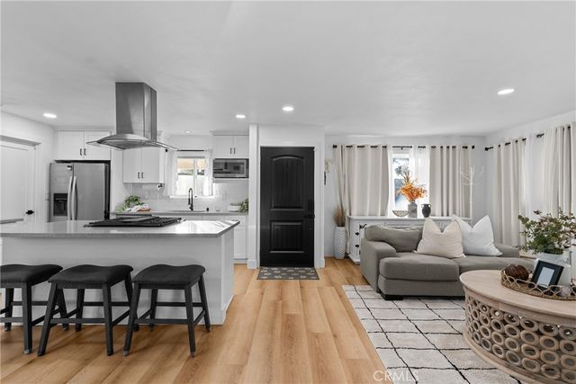 225 S Feldner, Orange, CA 92868