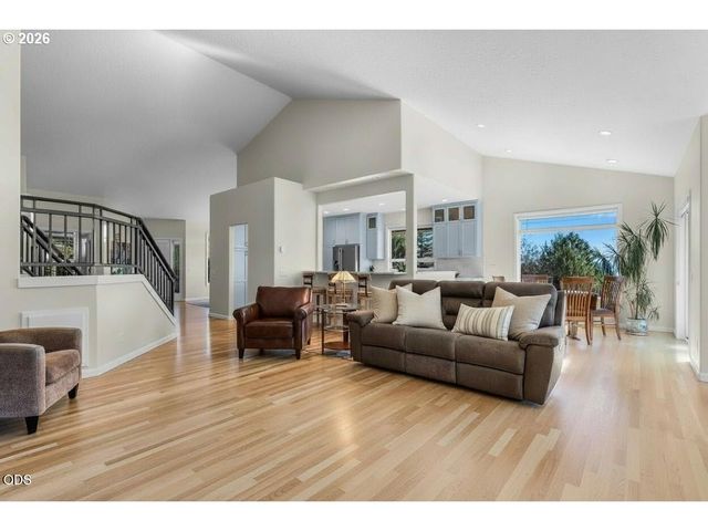 1154 Nw REDFIELD Cir, Bend, OR 97703