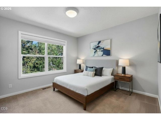 1154 Nw REDFIELD Cir, Bend, OR 97703