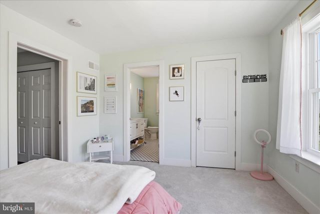 339 BOWYER LN, Lititz, PA 17543