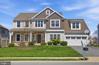 339 BOWYER LN, Lititz, PA 17543