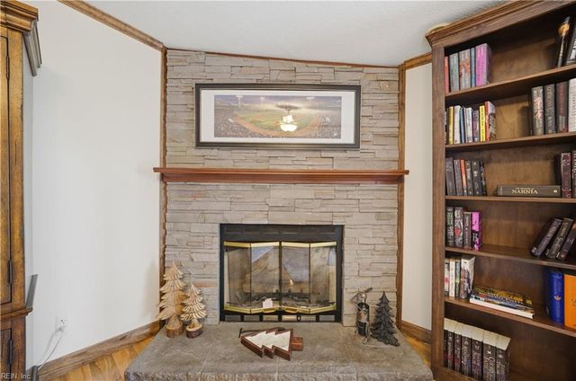 100 Longhorn DR, Moyock, NC 27958