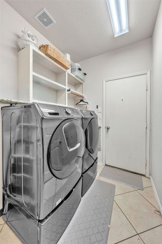 2244 Condor Street, Grand Prairie, TX 75052