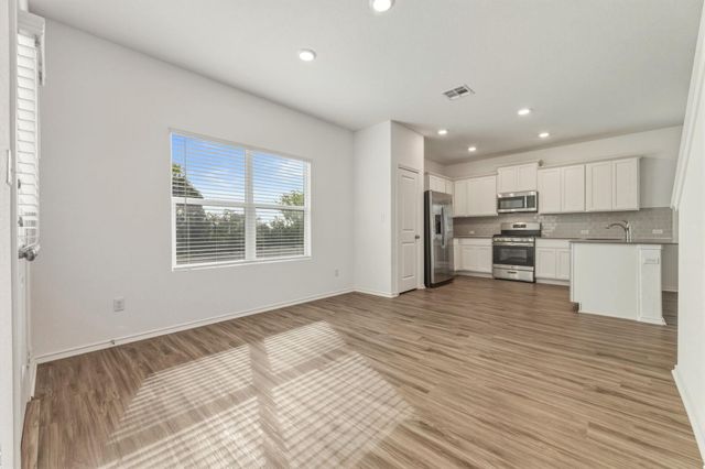 913 Legends LN, Georgetown, TX 78628