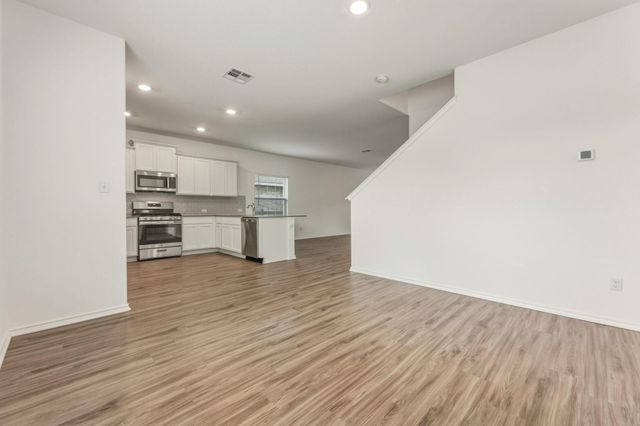 913 Legends LN, Georgetown, TX 78628