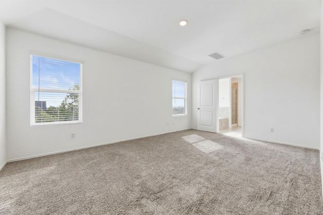 913 Legends LN, Georgetown, TX 78628