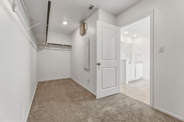 913 Legends LN, Georgetown, TX 78628