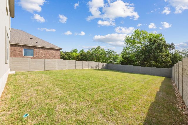 913 Legends LN, Georgetown, TX 78628