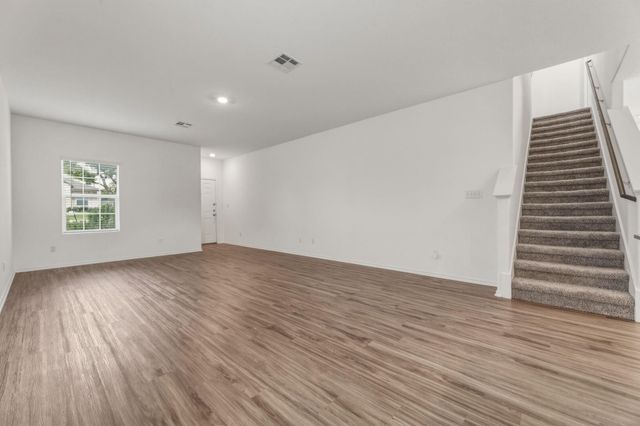 913 Legends LN, Georgetown, TX 78628