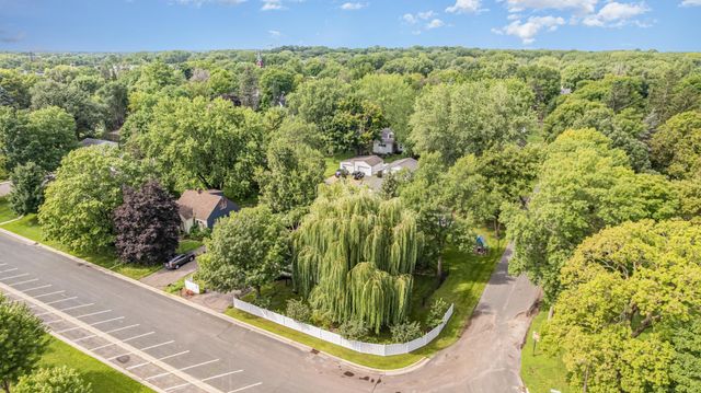 517 3rd Street N, Delano, MN 55328
