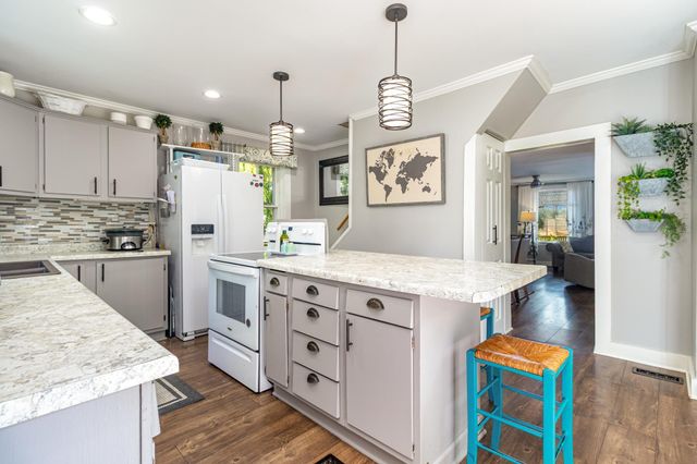 517 3rd Street N, Delano, MN 55328