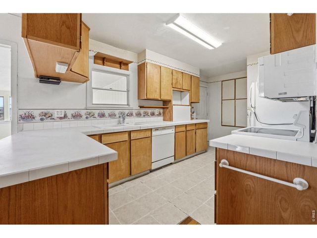 22771 Fisher St, Snyder, CO 80750