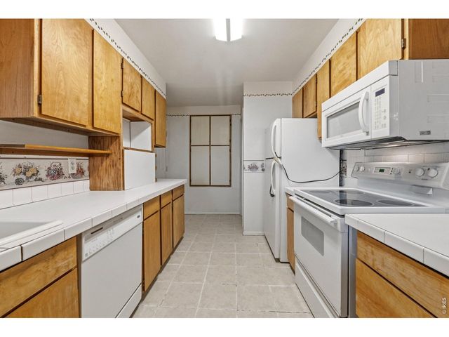 22771 Fisher St, Snyder, CO 80750