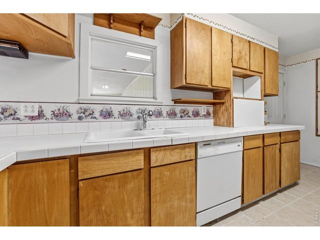 22771 Fisher St, Snyder, CO 80750