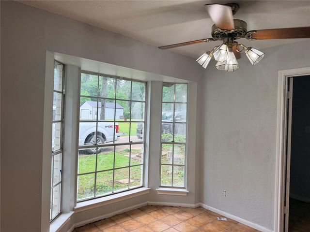 2314 Roman Forest Boulevard, Roman Forest, TX 77357