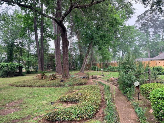 2314 Roman Forest Boulevard, Roman Forest, TX 77357