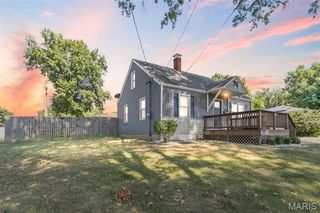 2300 Morning Star Drive, Alton, IL 62002