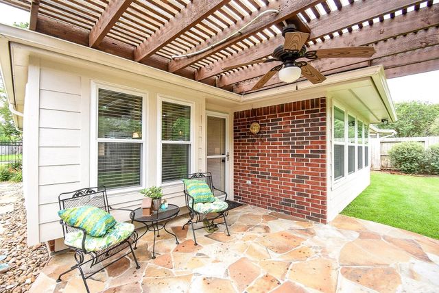 18025 Somerset Knolls, Houston, TX 77094