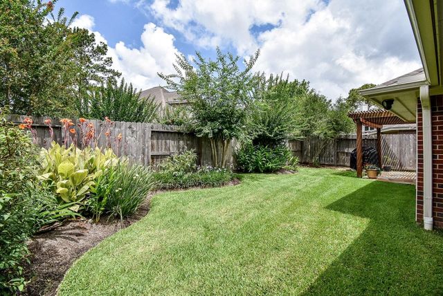 18025 Somerset Knolls, Houston, TX 77094